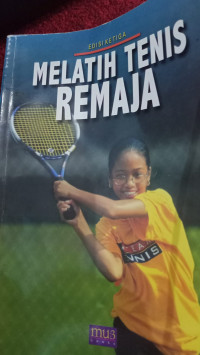 Image of MELATIH TENIS REMAJA